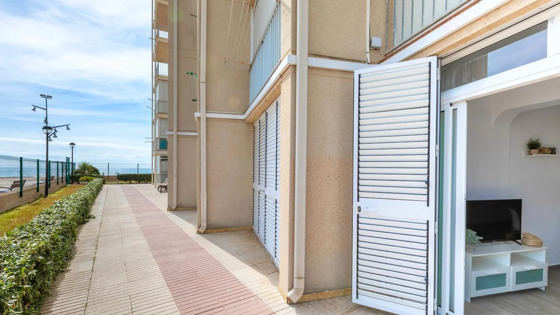 Apartamento Mediterranean Way - Paradis Playa La Pineda España